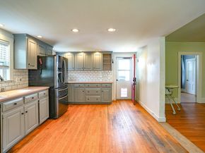 170 Hopedale St, Hopedale MA 01747