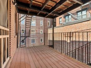 11 Wiget St 4, Boston MA 02113