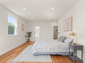 156-158 Waverley St, Belmont MA 02478