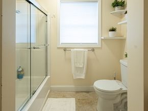 76 River St, Lynn MA 01905