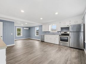 3 Chestnut Street, Dudley MA 01571