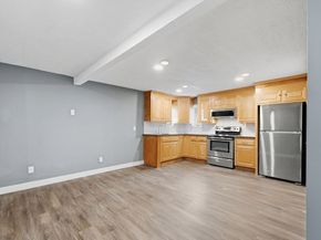 3 Chestnut Street, Dudley MA 01571