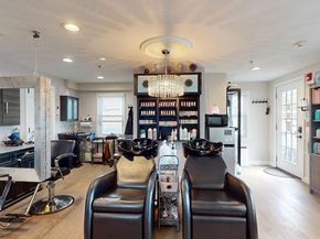400 Main, Reading MA 01867