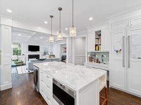 11 Woodhaven Rd, Newton MA 02468