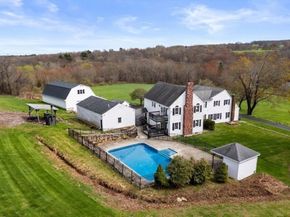 63 Uxbridge Rd, Sutton MA 01590
