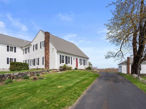 63 Uxbridge Rd, Sutton MA 01590