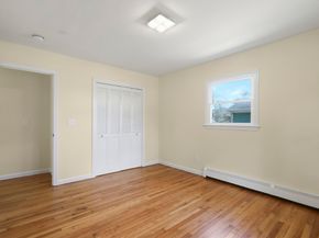 49 Onset Avenue, Wareham MA 02532