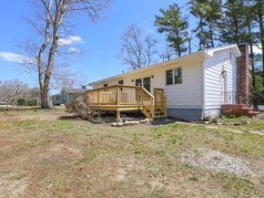 49 Onset Avenue, Wareham MA 02532