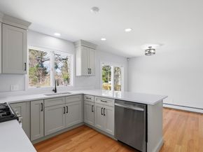 49 Onset Avenue, Wareham MA 02532