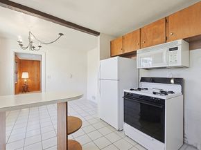 11 Regal St, Holliston MA 01746