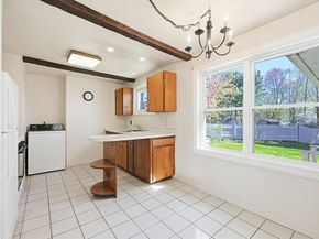 11 Regal St, Holliston MA 01746