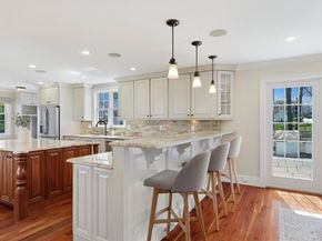 41-43 Stone St, Walpole MA 02081