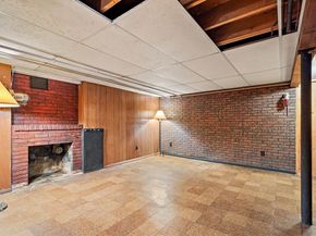 38 Collins Rd, Northborough MA 01532