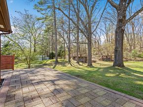 38 Collins Rd, Northborough MA 01532