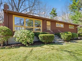 38 Collins Rd, Northborough MA 01532