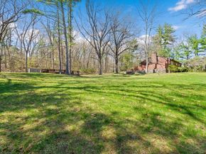 38 Collins Rd, Northborough MA 01532
