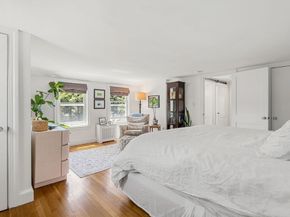 11 Woodbridge Rd, North Andover MA 01845