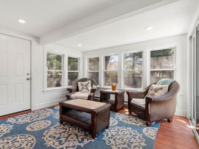 11 Woodbridge Rd, North Andover MA 01845