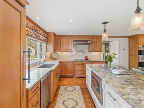 33 Kathleen Drive, Andover MA 01810