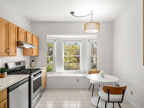 25 Pond Lane 25, Burlington MA 01803