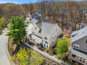 25 Pond Lane 25, Burlington MA 01803