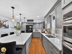 21 Pine Ave, Brockton MA 02301