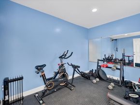 21 Pine Ave, Brockton MA 02301