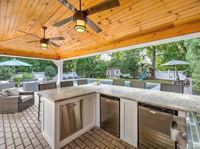 194 Lindbergh Ave, Needham MA 02494
