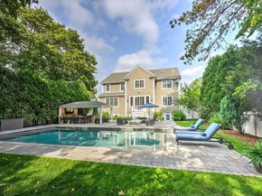 194 Lindbergh Ave, Needham MA 02494
