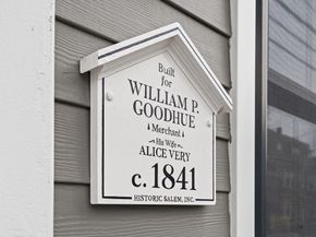 49 Essex St 1L, Salem MA 01970