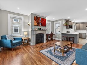49 Essex St 1L, Salem MA 01970