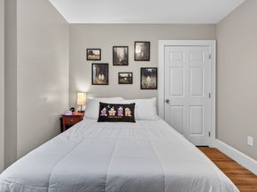 49 Essex St 1L, Salem MA 01970