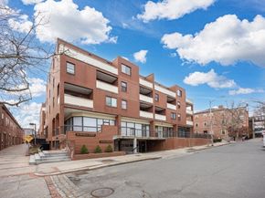 20 Central 213, Salem MA 01970