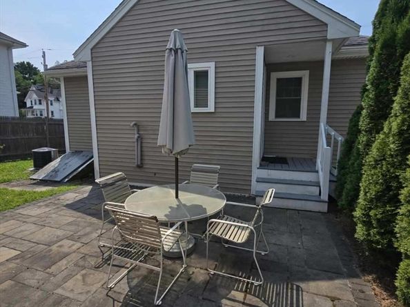118 Edson St, Brockton MA 02302