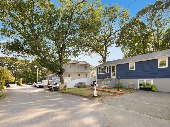 29 Clinton Ave, Saugus MA 01906