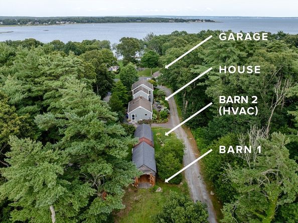 94 Aucoot Rd, Mattapoisett MA 02739
