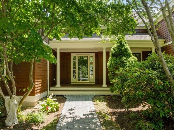 2 Cornish Way 2, Hingham MA 02043