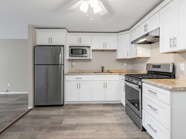 9 Cross St 7, Chelmsford MA 01863