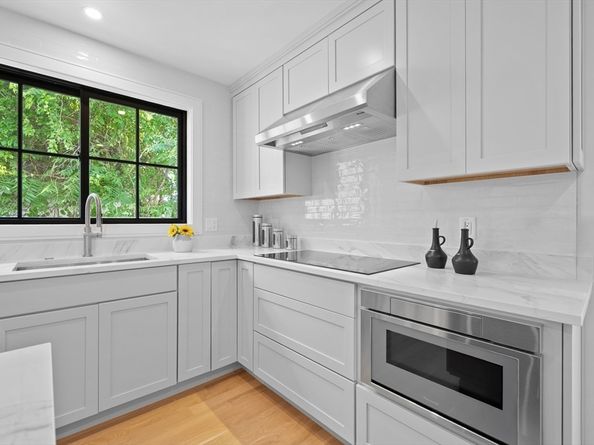 16 Curtis St 1, Somerville MA 02144