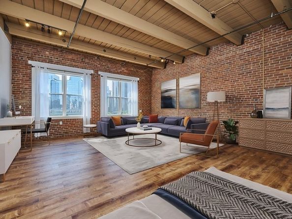 33 Sleeper Street 603, Boston MA 02210