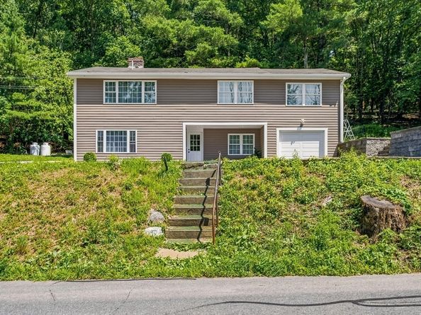 60 Brewer Street, Northborough MA 01532