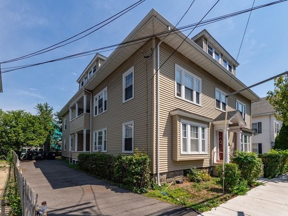 33 Harbor Street, Salem MA 01970