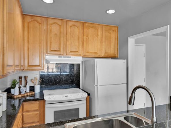 1550 Frontera Way 306, Millbrae CA 94030