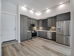 101 Aptos Village Way 1, Aptos CA 95003