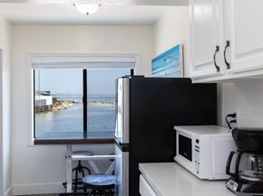 1500 Wharf Road, Capitola CA 95010