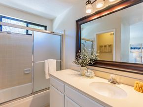 955 La Mesa Terrace H, Sunnyvale CA 94086