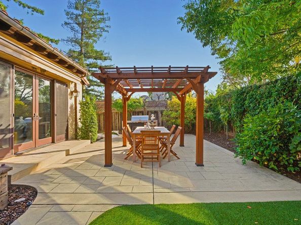 484 Cherry Avenue, Los Altos CA 94022