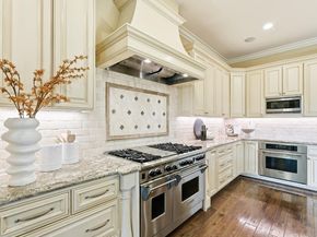 484 Cherry Avenue, Los Altos CA 94022