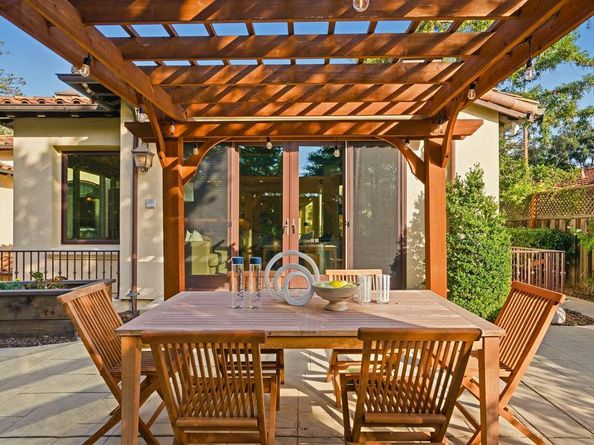 484 Cherry Avenue, Los Altos CA 94022