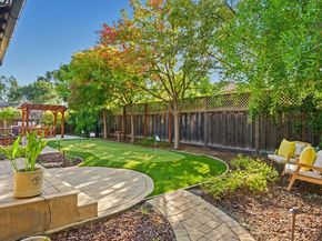 484 Cherry Avenue, Los Altos CA 94022